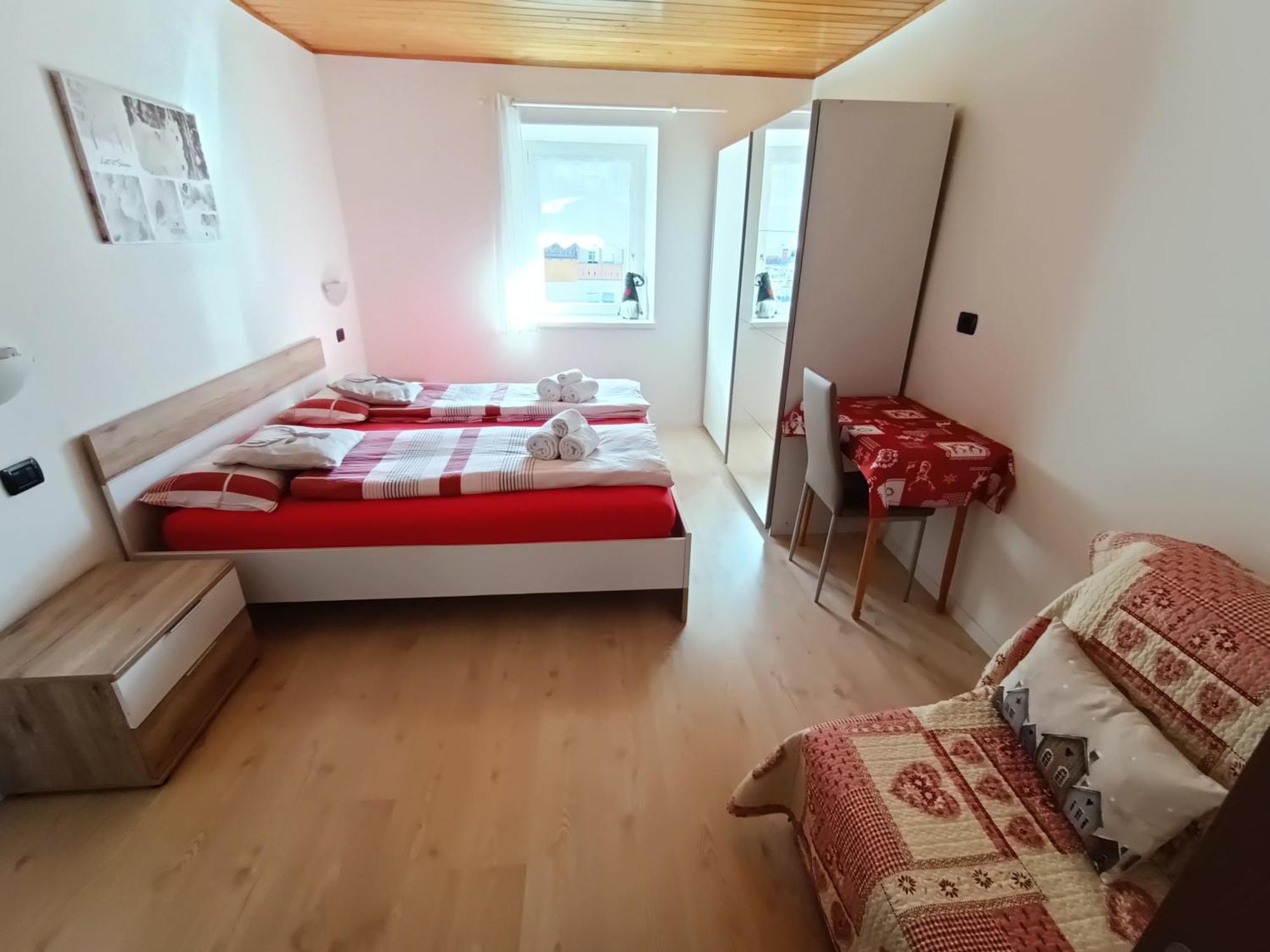 Апартаменты Casa Paola Поцца-ди-Фасса Экстерьер фото